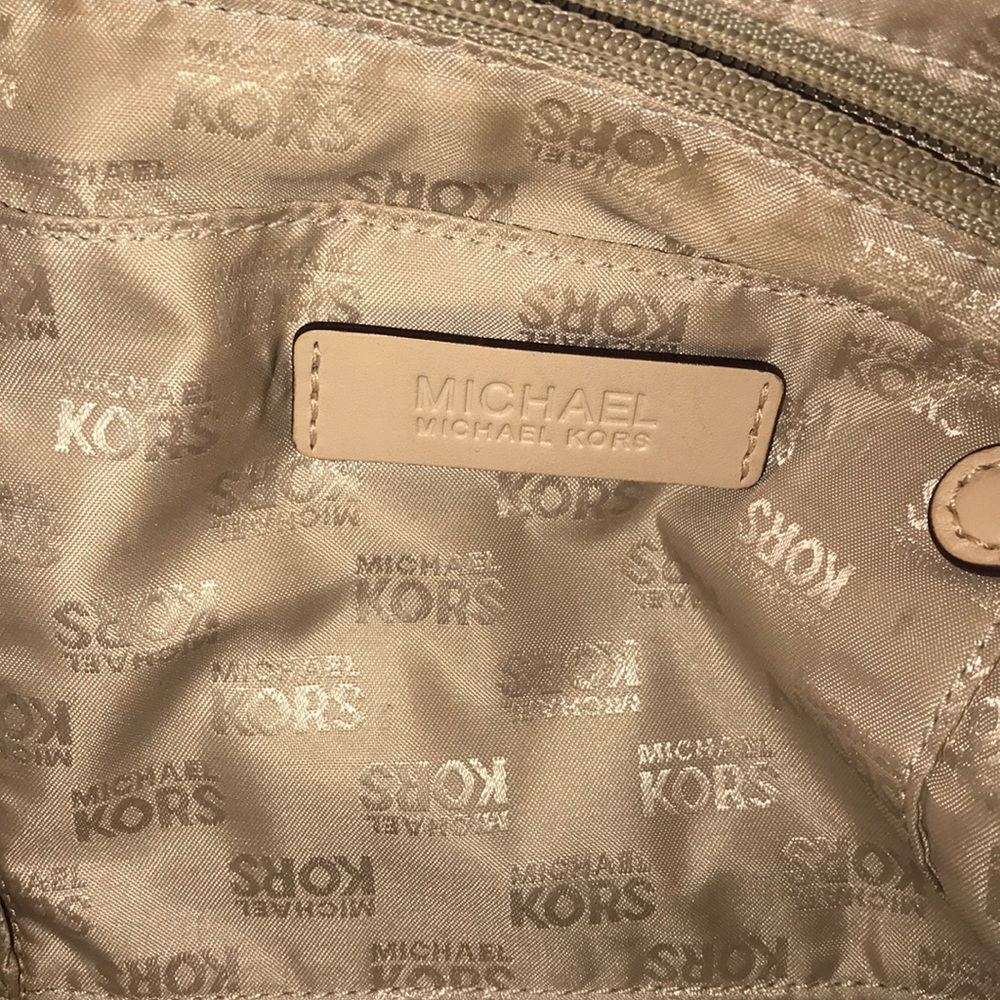 Authentic MK bag! - Picture 3 of 4